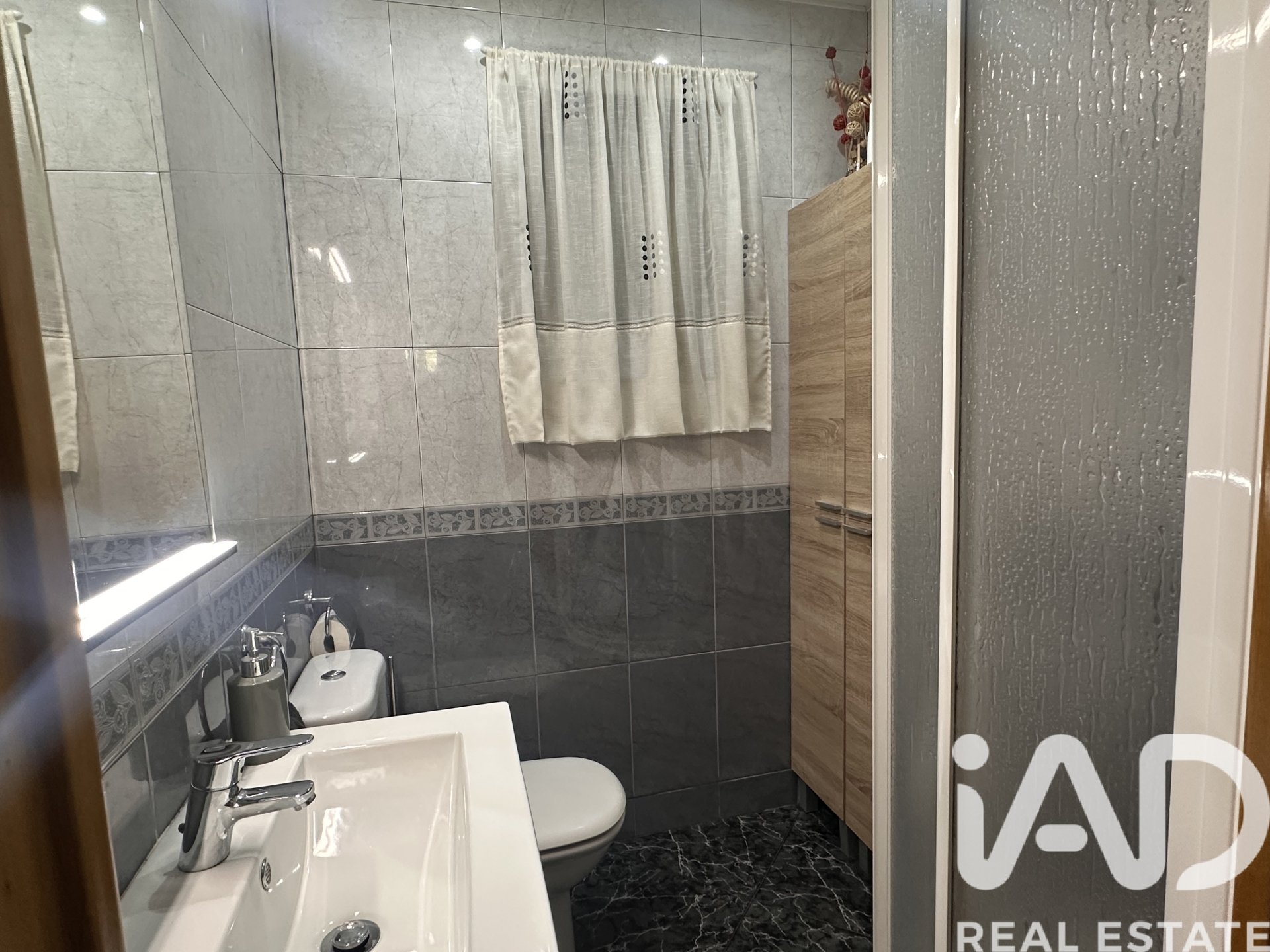 Lägenhet i Badalona, Barcelona, Spanien 3 sovrum, 73 kvm. Nr. 172509