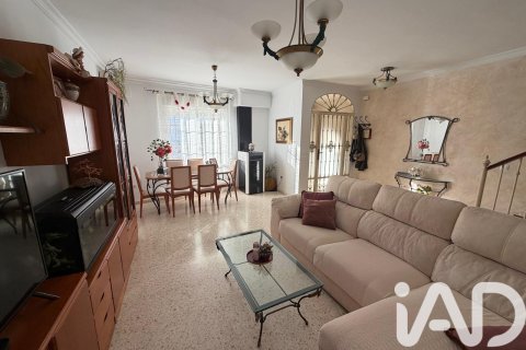Casa adosada en Lepe, Huelva, España 4 dormitorios, 117.36 m2 No. 172514