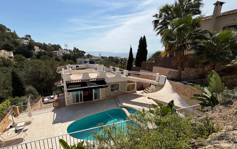 Villa in Costa D'en Blanes, Mallorca, Spain 4 bedrooms, 273 sq.m. No. 119802