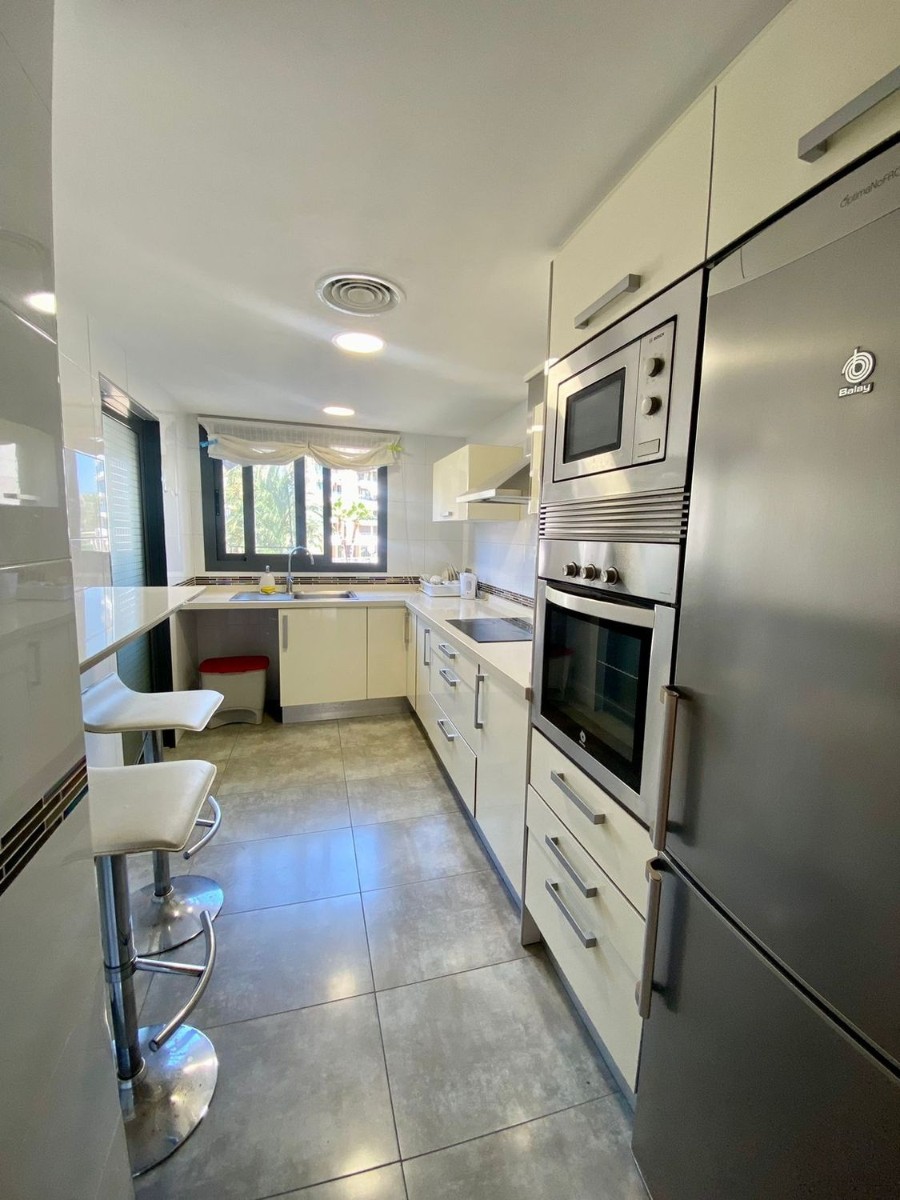 Wohnung in Alicante, Spanien 2 Schlafzimmer, 94 m2 Nr. 142958