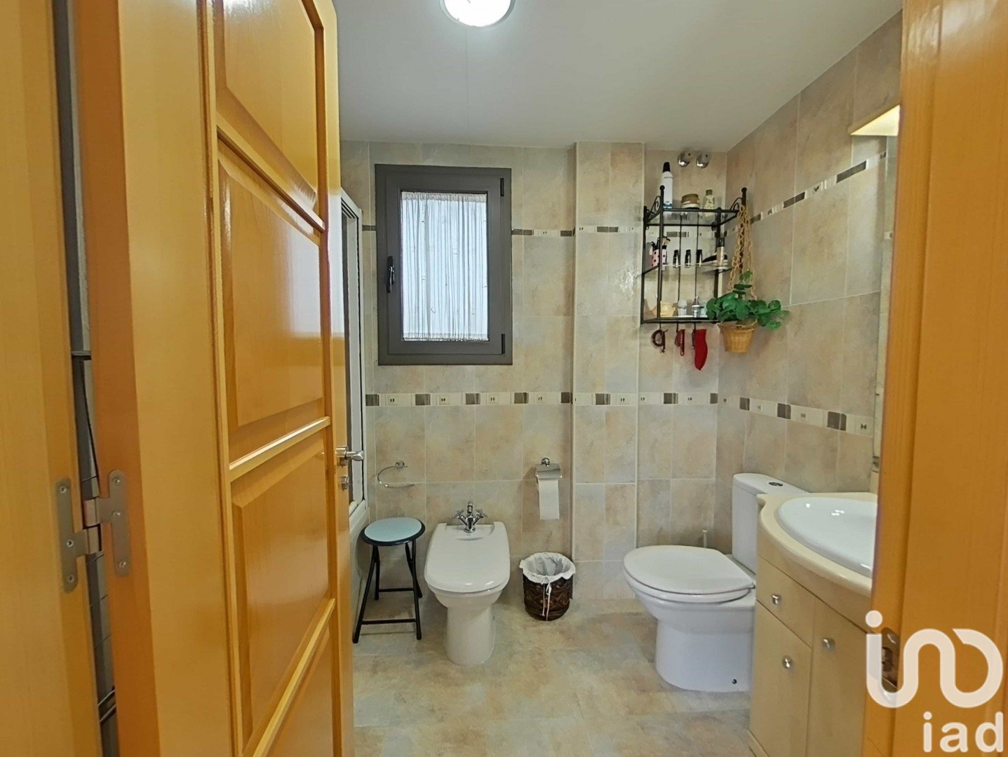 Сasa en Alpicat, Lérida, España 6 dormitorios, 375 m2 No. 153780