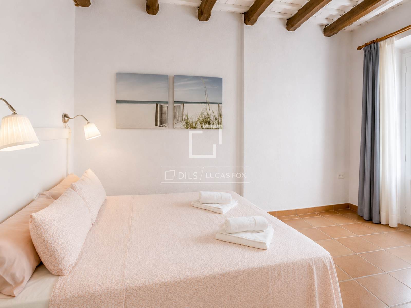 Villa in Sitges, Barcelona, Spain 4 bedrooms, 129 sq.m. No. 150301