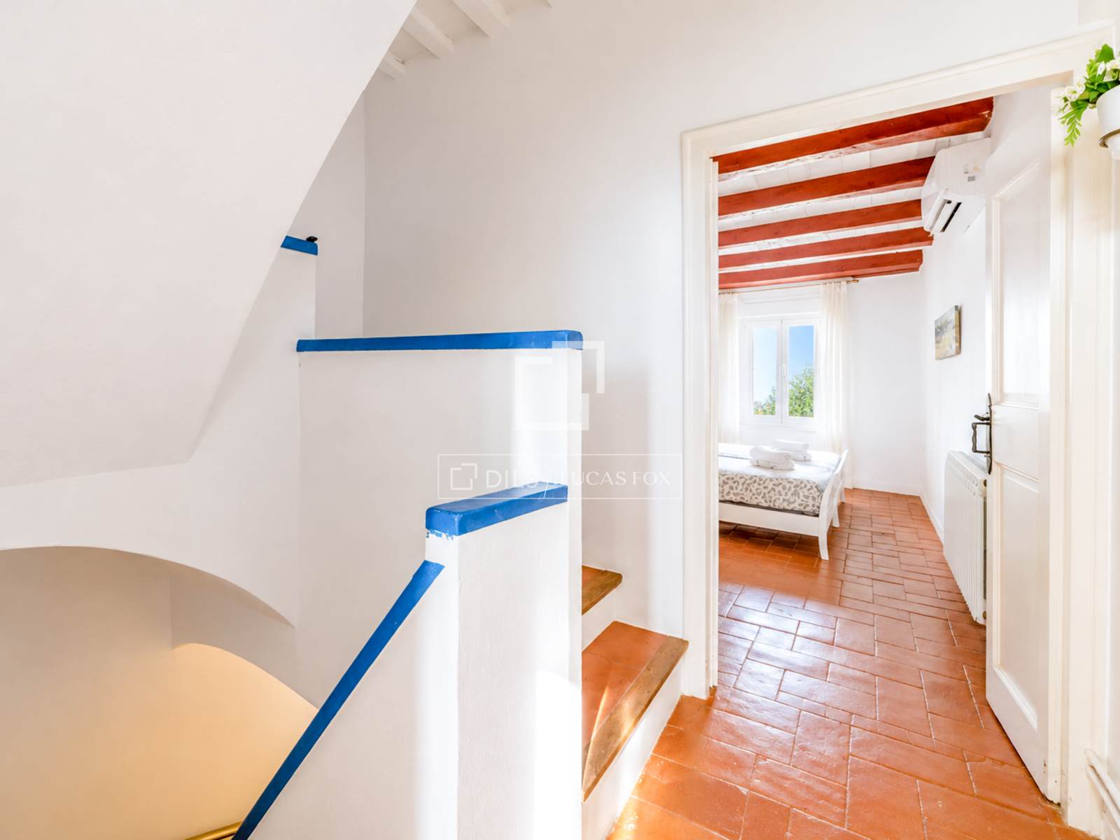 Villa in Sitges, Barcelona, Spain 4 bedrooms, 129 sq.m. No. 150301