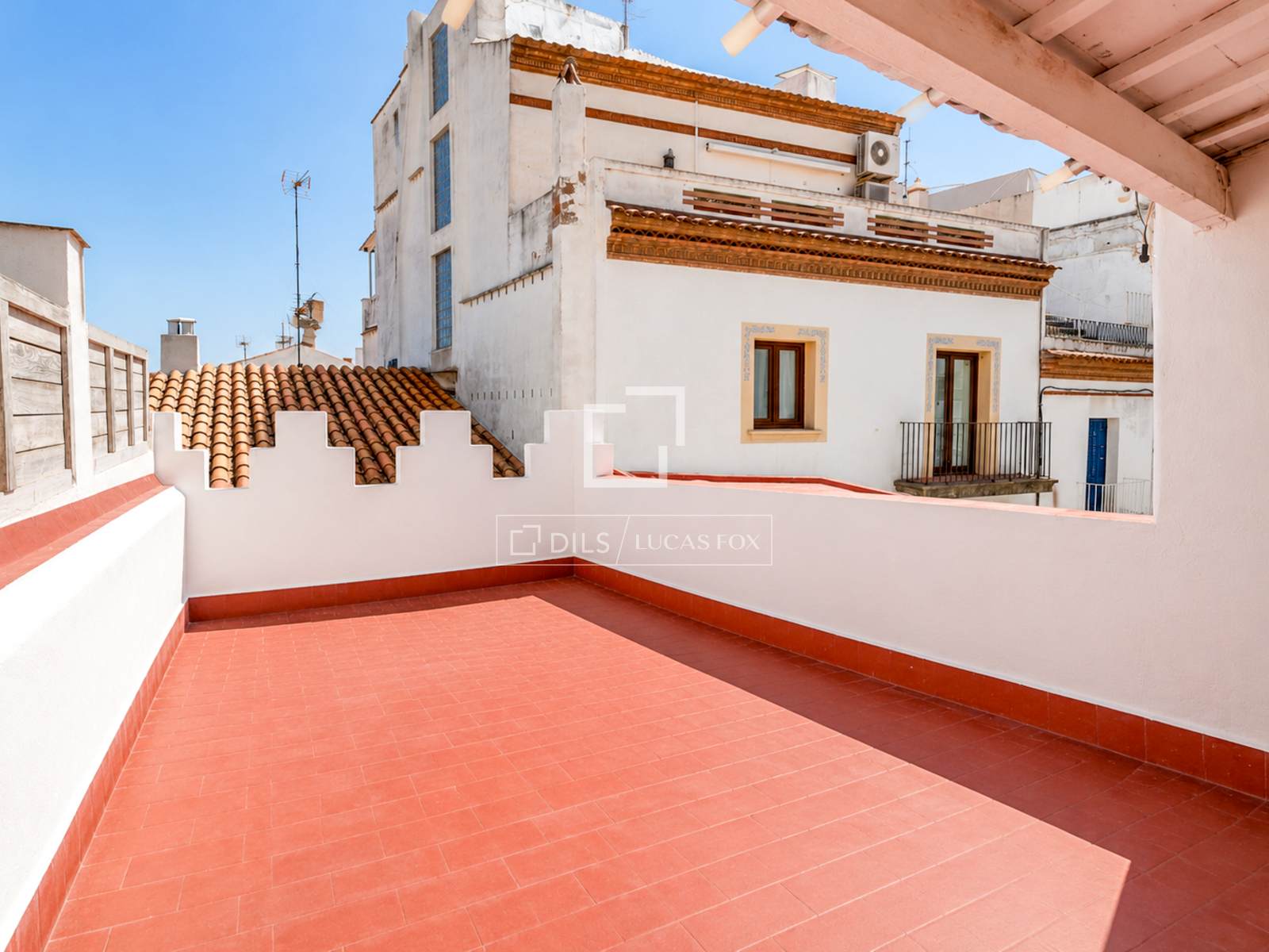 Villa in Sitges, Barcelona, Spain 4 bedrooms, 129 sq.m. No. 150301