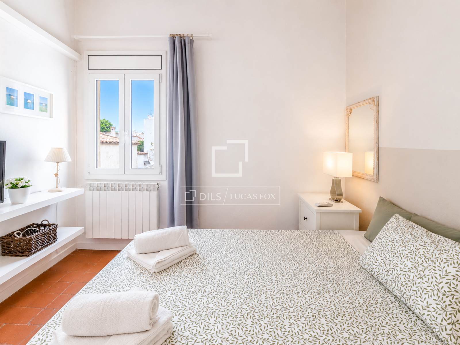 Villa in Sitges, Barcelona, Spain 4 bedrooms, 129 sq.m. No. 150301