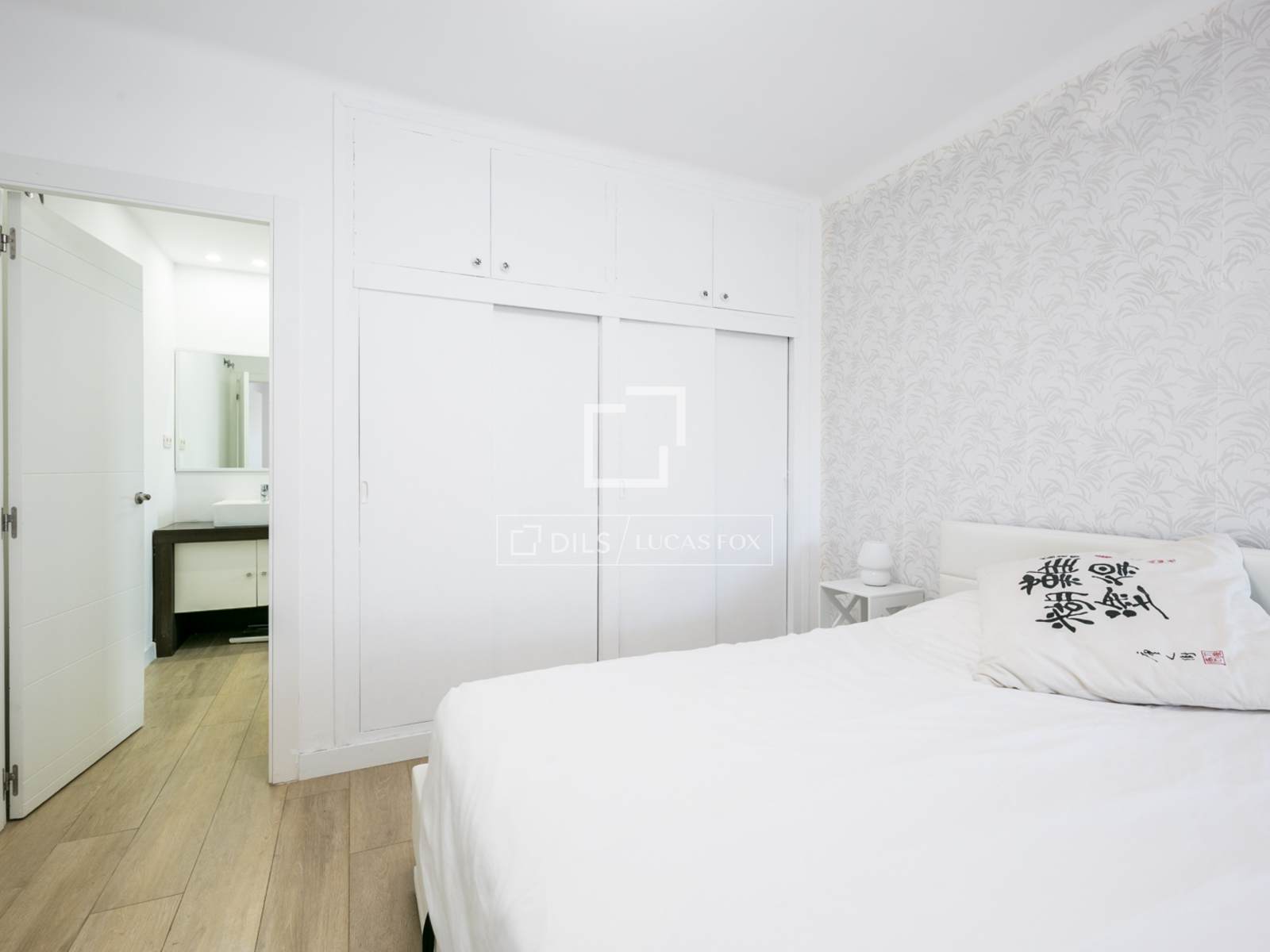 Villa in Castelldefels, Barcelona, Spain 5 bedrooms, 406 sq.m. No. 150303