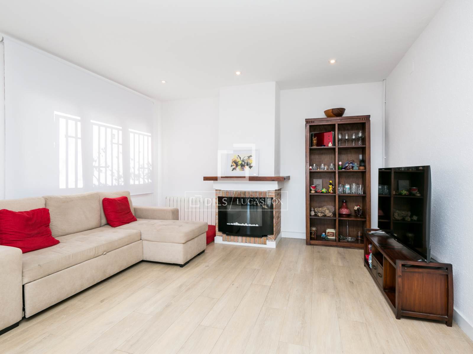 Villa in Castelldefels, Barcelona, Spain 5 bedrooms, 406 sq.m. No. 150303