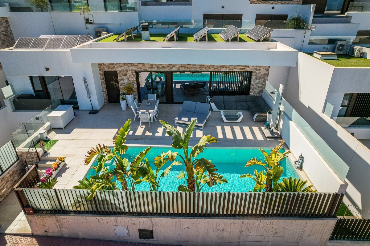 Villa i Rojales, Alicante, Spanien 4 sovrum, 203 kvm. Nr. 196772