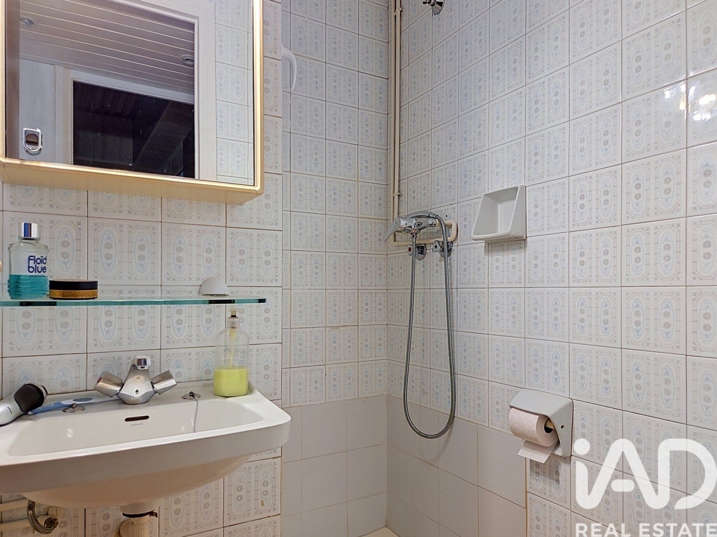 Apartment à Barcelona, Espagne 4 chambres, 92 m2 No. 188088
