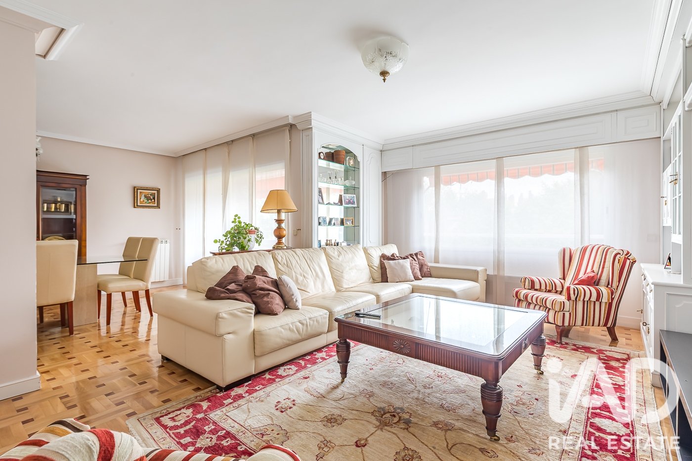 Apartament w Pozuelo de Alarcon, Madrid, Hiszpania 5 sypialni, 256 mkw. nr 188082
