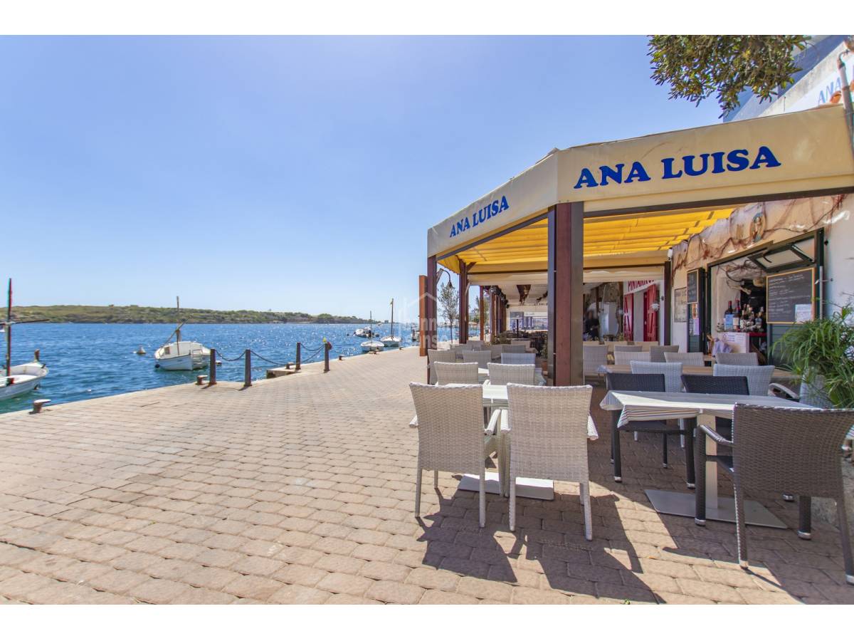 Cafetería / restaurante en Es Castell, Menorca, España 25 m2 No. 76639