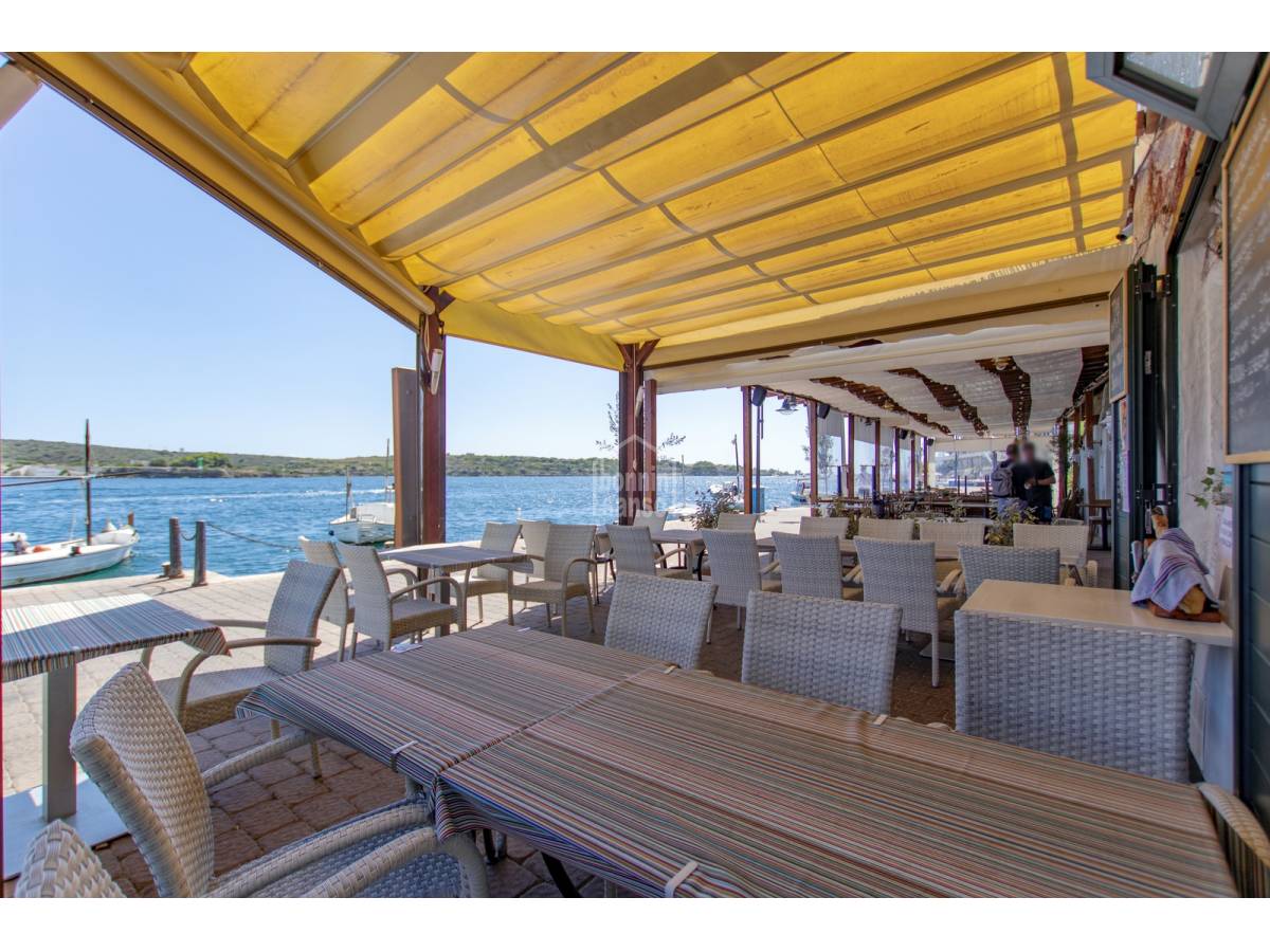 Cafetería / restaurante en Es Castell, Menorca, España 25 m2 No. 76639