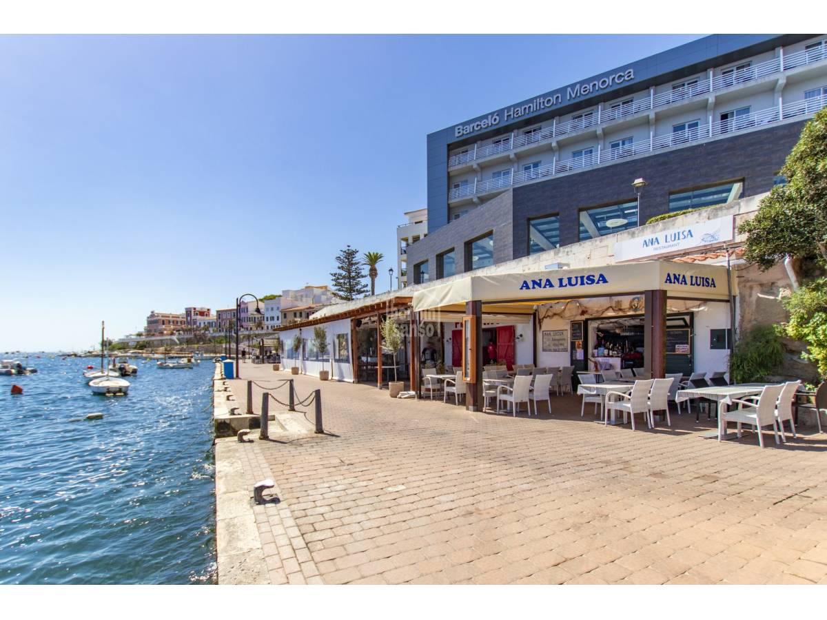 Cafetería / restaurante en Es Castell, Menorca, España 25 m2 No. 76639