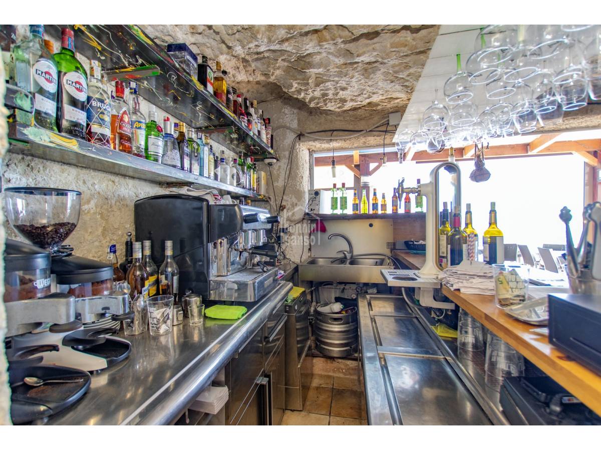 Kafejnīca / restorāns Es Castell, Menorca, Spānijā 39 m2 Nr. 76638