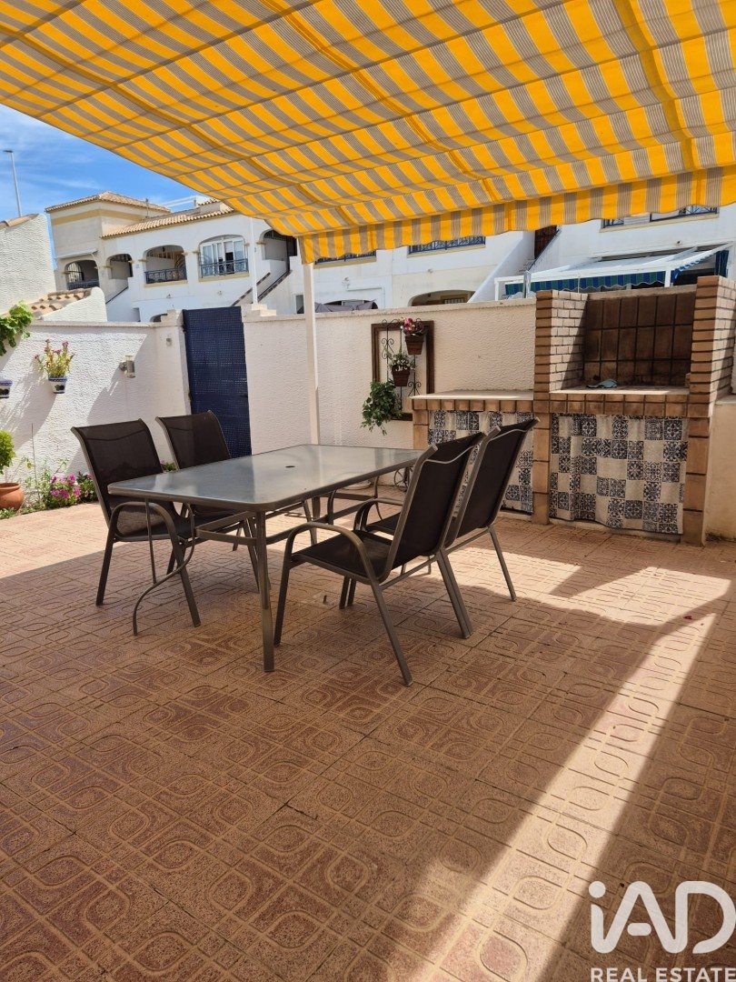 Apartment in Santa Pola, Alicante, Spain 3 bedrooms, 71 sq.m. No. 195753