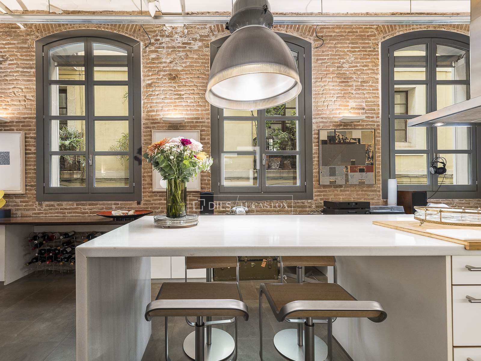 Huoneisto Barcelona, Espanja 2 makuuhuonetta, 162 m2 No. 192775