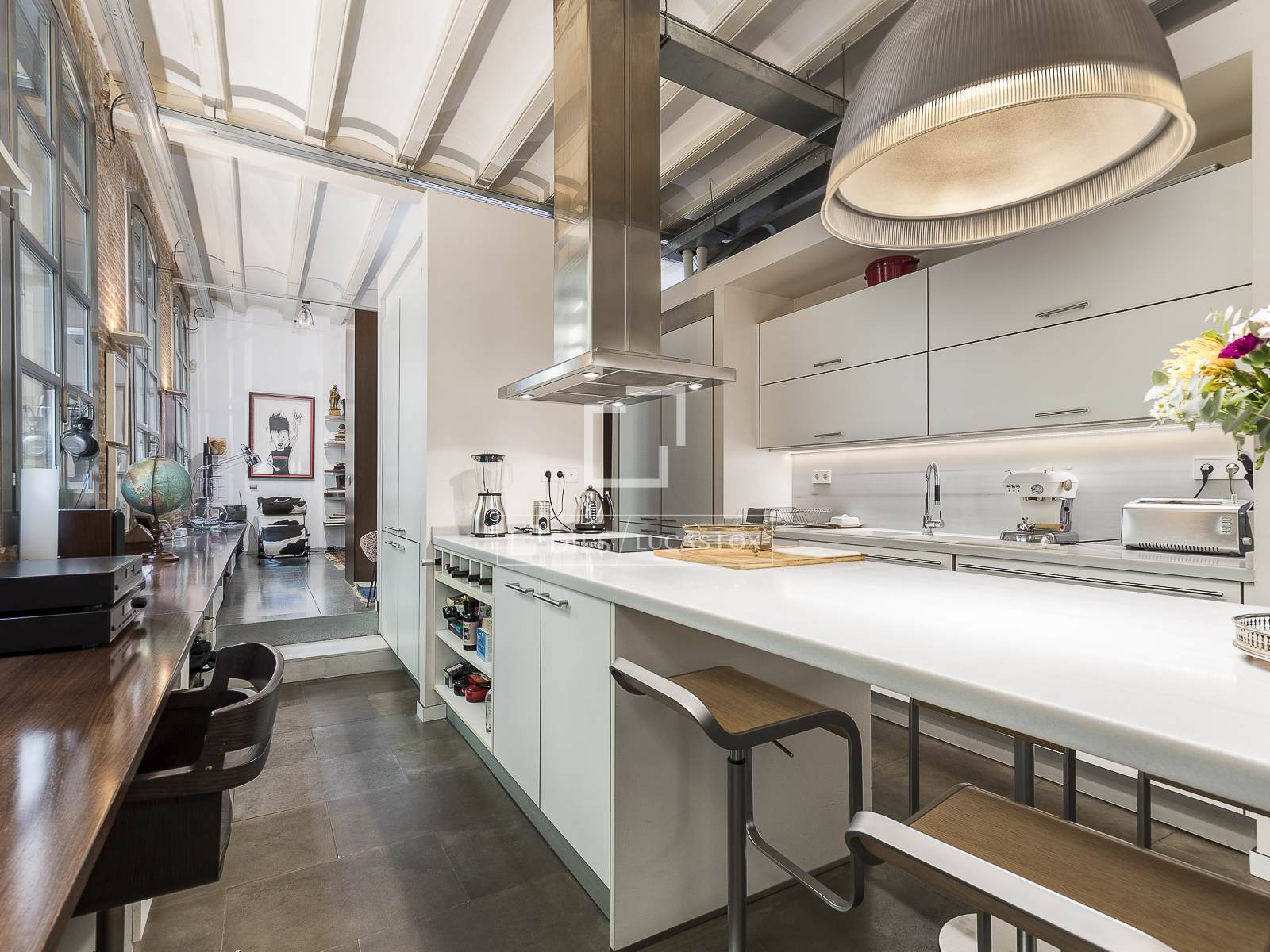 Huoneisto Barcelona, Espanja 2 makuuhuonetta, 162 m2 No. 192775