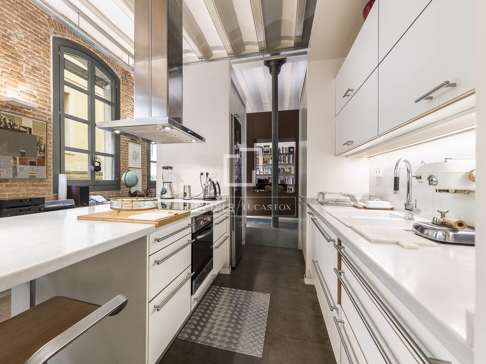 Huoneisto Barcelona, Espanja 2 makuuhuonetta, 162 m2 No. 192775