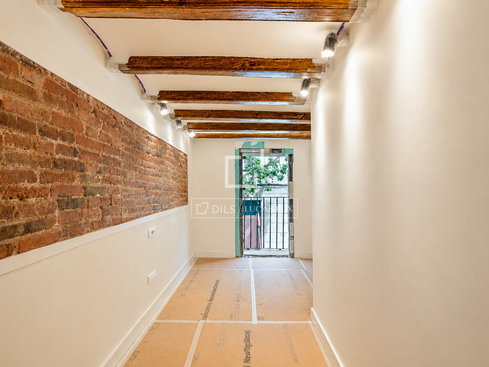 Dzīvoklis Barcelona, Spānijā 3 istabas, 132 m2 Nr. 192774
