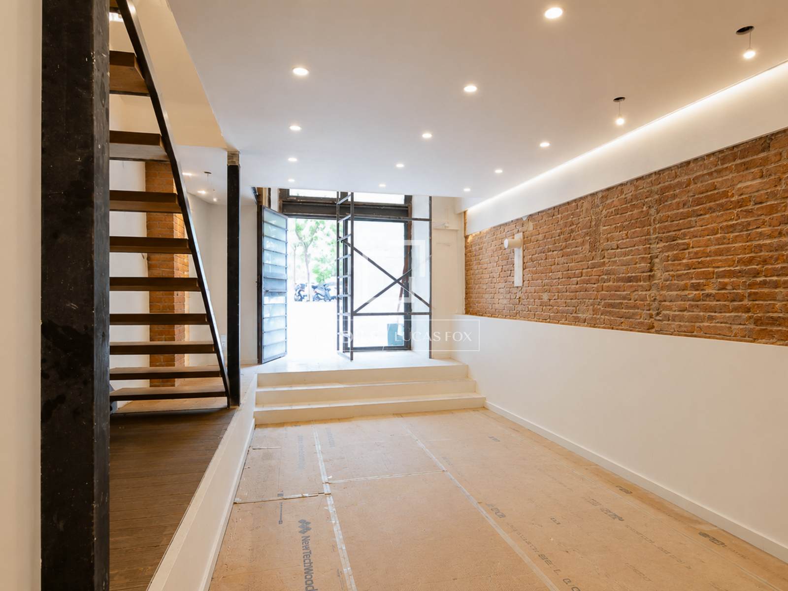 Dzīvoklis Barcelona, Spānijā 3 istabas, 132 m2 Nr. 192774