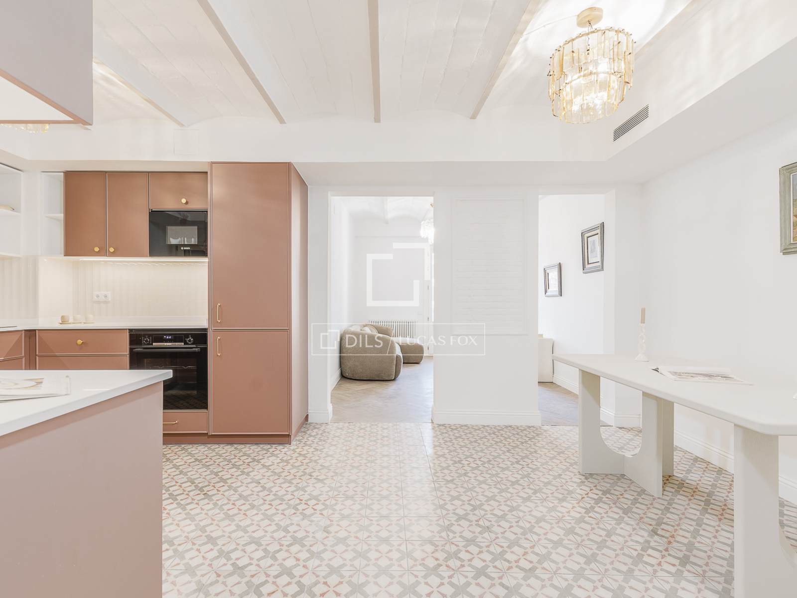Apartamento en Barcelona, España 3 dormitorios, 119 m2 No. 192776