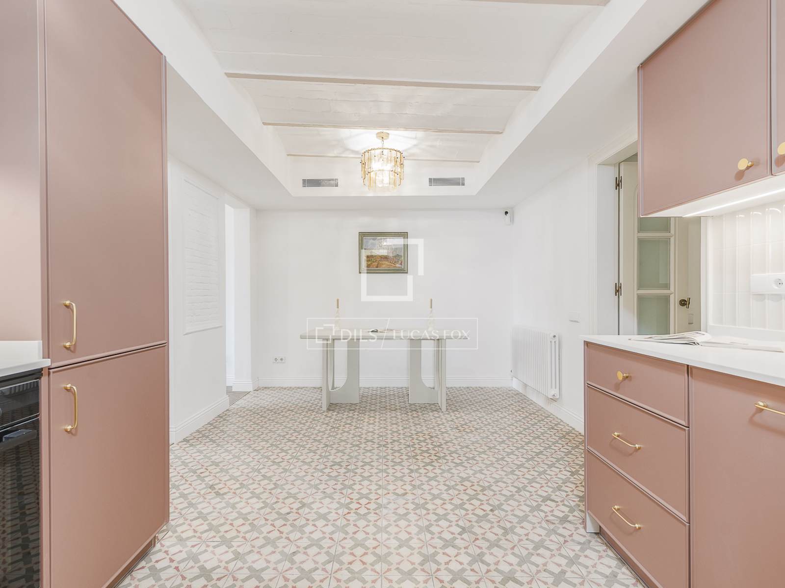 Apartamento en Barcelona, España 3 dormitorios, 119 m2 No. 192776