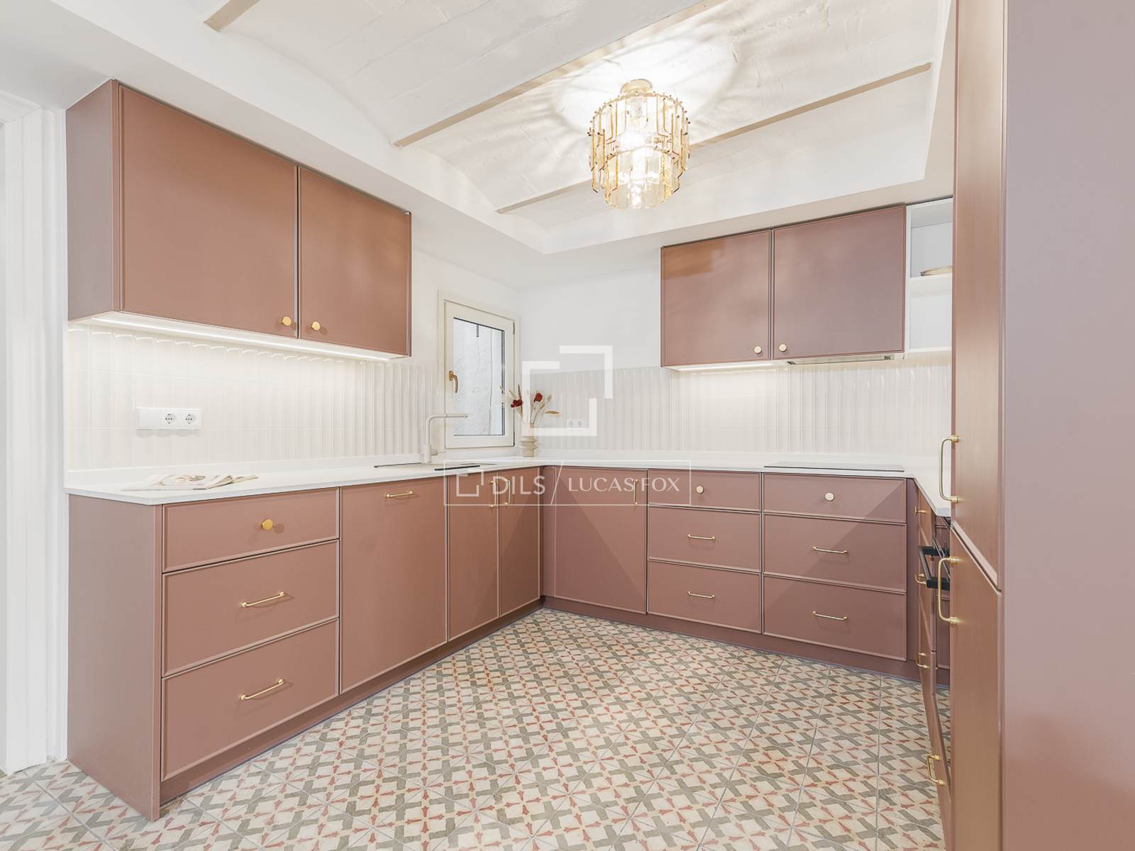 Apartamento en Barcelona, España 3 dormitorios, 119 m2 No. 192776