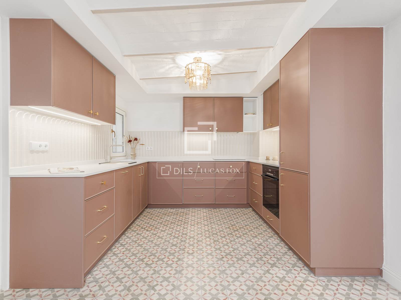 Apartamento en Barcelona, España 3 dormitorios, 119 m2 No. 192776