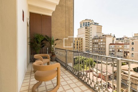 Dzīvoklis Barcelona, Spānijā 3 istabas, 119 m2 Nr. 192776