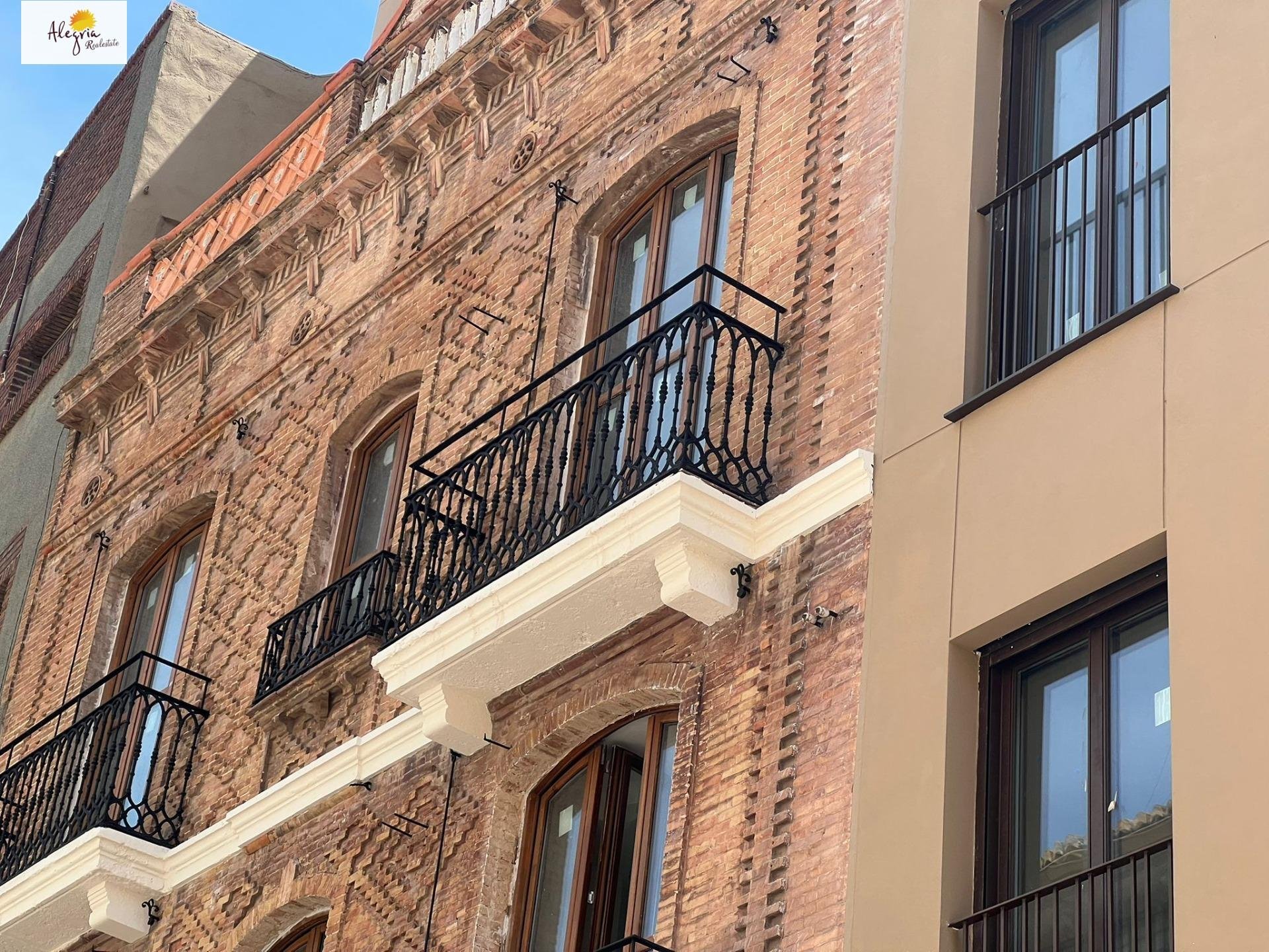 Apartment in Valencia, Spain 2 bedrooms, 118 sq.m. No. 168008
