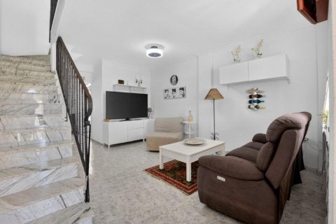 House in Torrevieja, Alicante, Spain 2 bedrooms, 79 sq.m. No. 168010