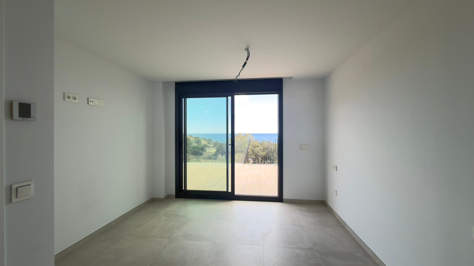 Attico a Villajoyosa, Alicante, Spagna 3 camere da letto, 226 mq. N° 168014