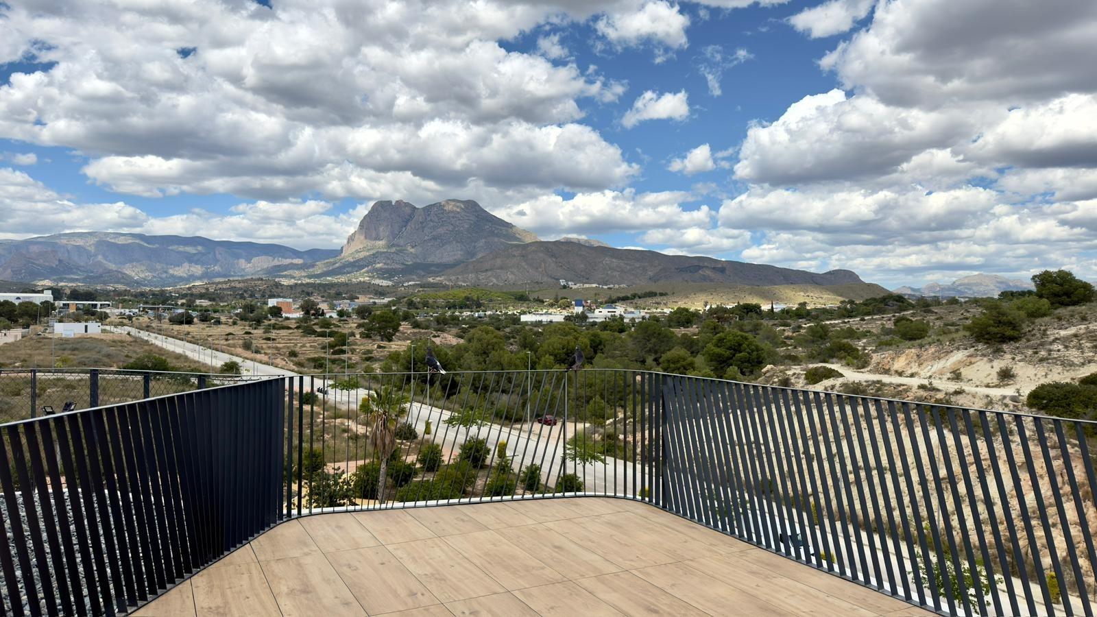 Attico a Villajoyosa, Alicante, Spagna 3 camere da letto, 226 mq. N° 168014