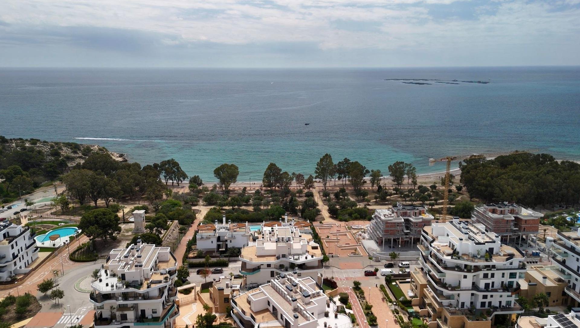 Attico a Villajoyosa, Alicante, Spagna 3 camere da letto, 226 mq. N° 168014