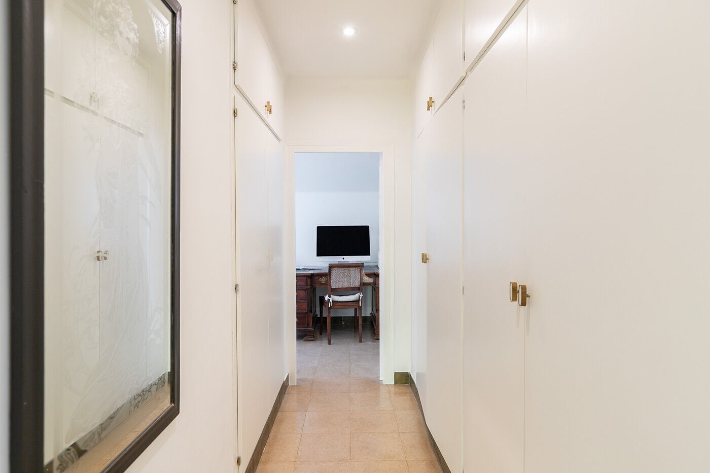 Māja Barcelona, Spānijā 6 istabas,  Nr. 140776