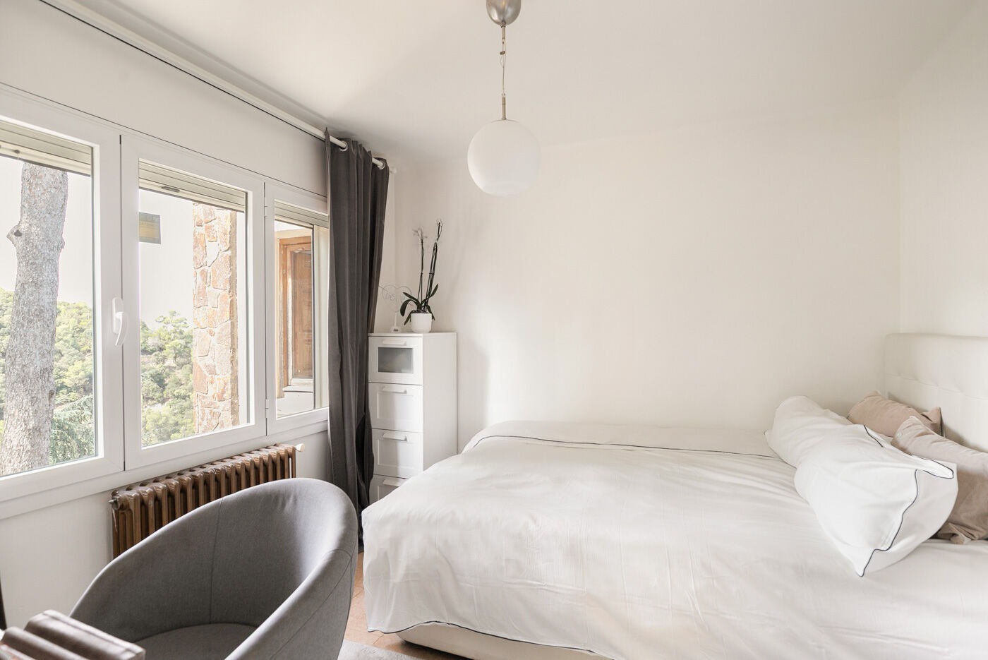 Māja Barcelona, Spānijā 6 istabas,  Nr. 140776