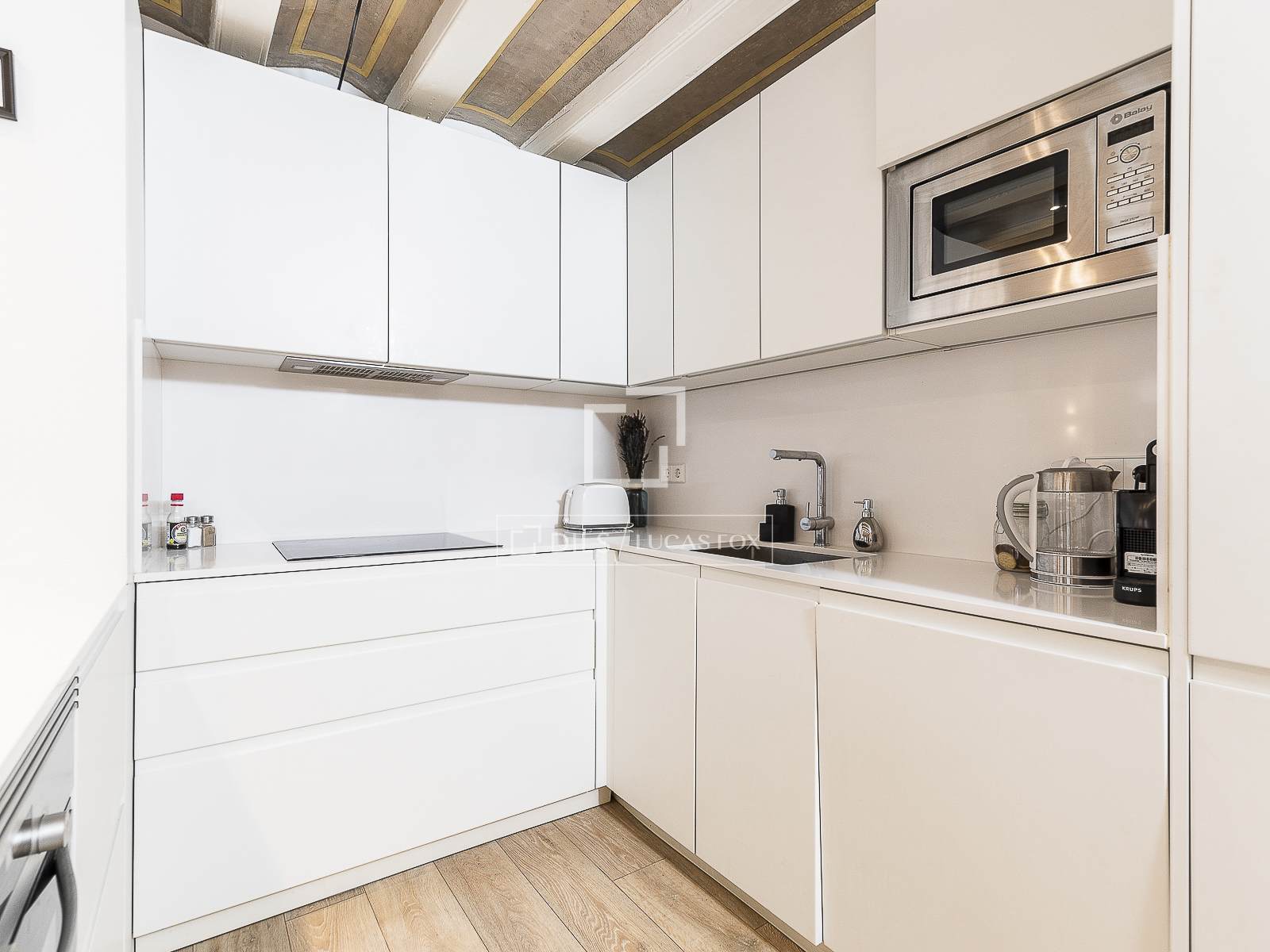 Apartamento en Barcelona, España 2 dormitorios, 87 m2 No. 150395
