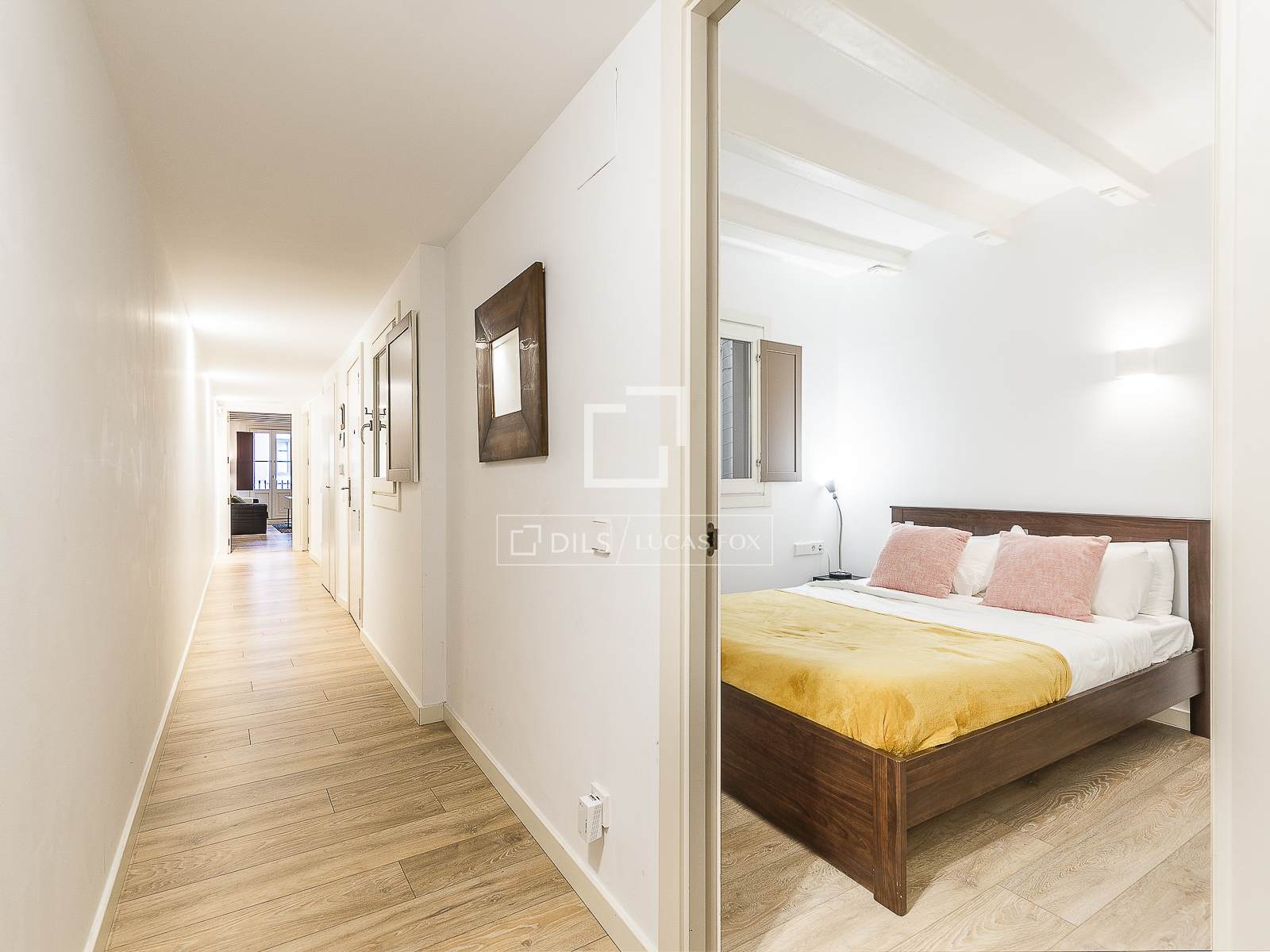 Apartamento en Barcelona, España 2 dormitorios, 87 m2 No. 150395