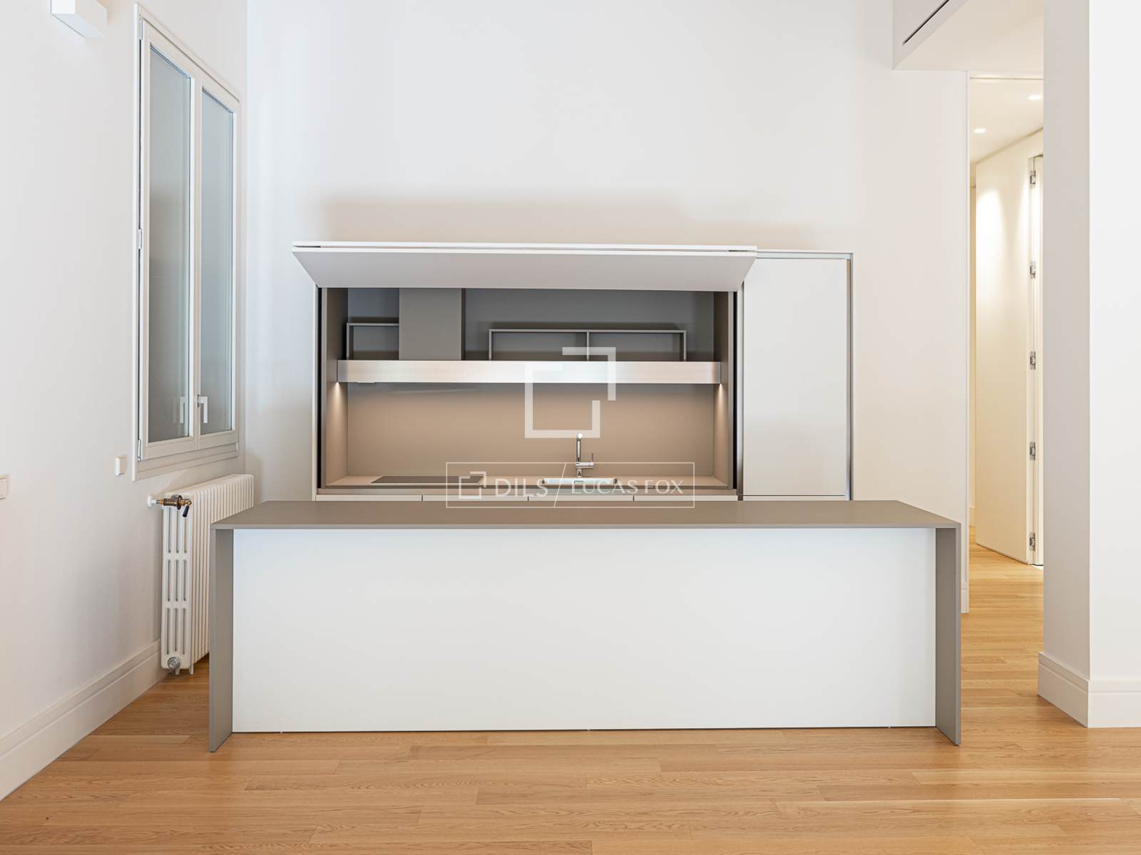Huoneisto Barcelona, Espanja 3 makuuhuonetta, 232 m2 No. 150926