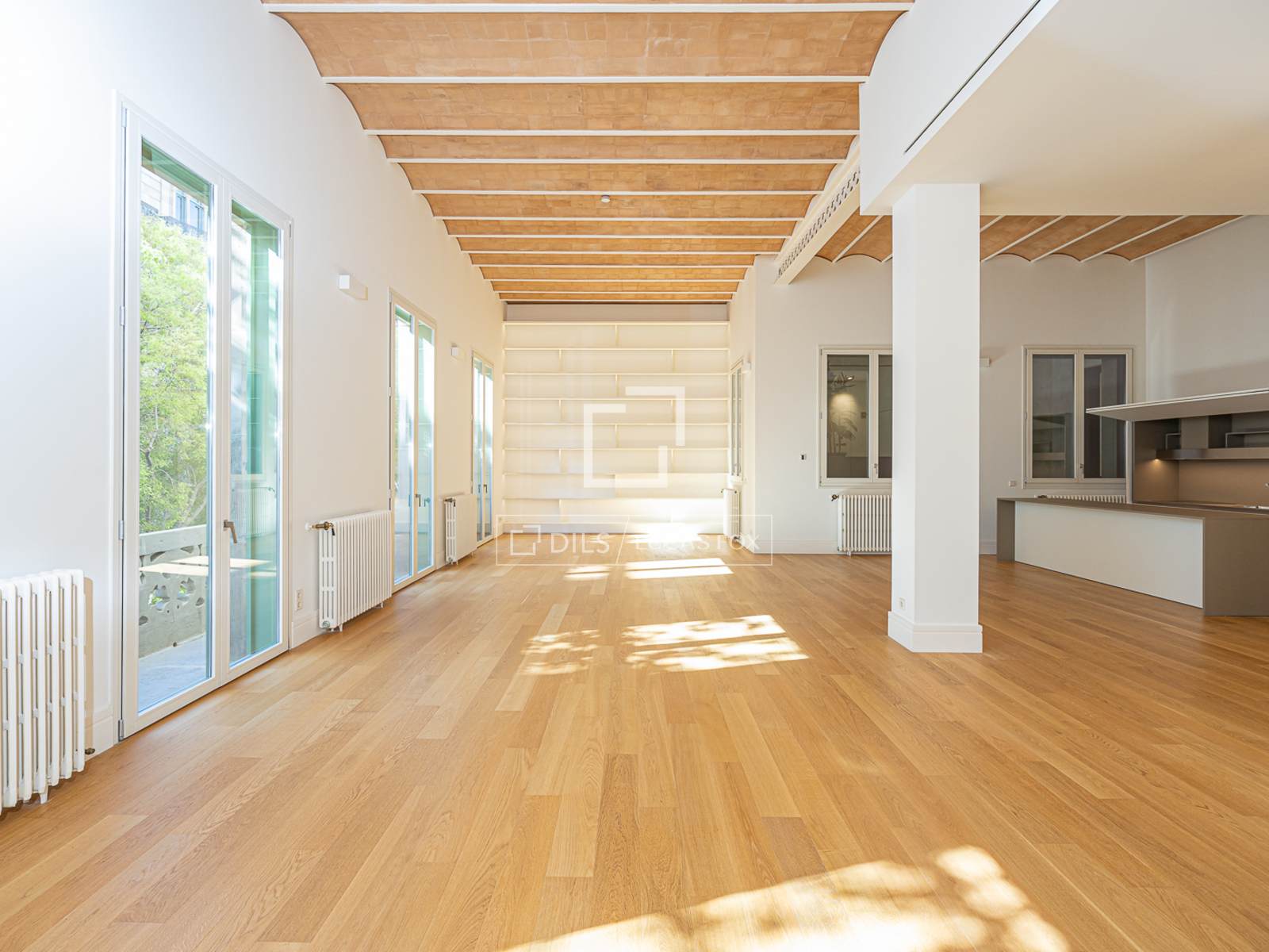 Huoneisto Barcelona, Espanja 3 makuuhuonetta, 232 m2 No. 150926