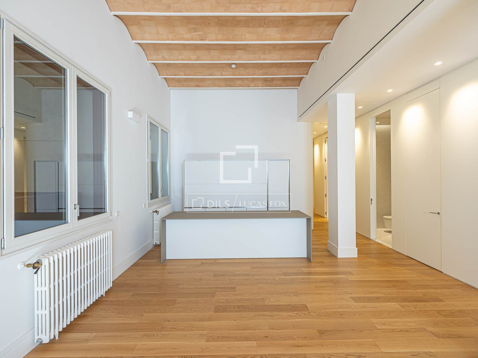 Huoneisto Barcelona, Espanja 3 makuuhuonetta, 232 m2 No. 150926