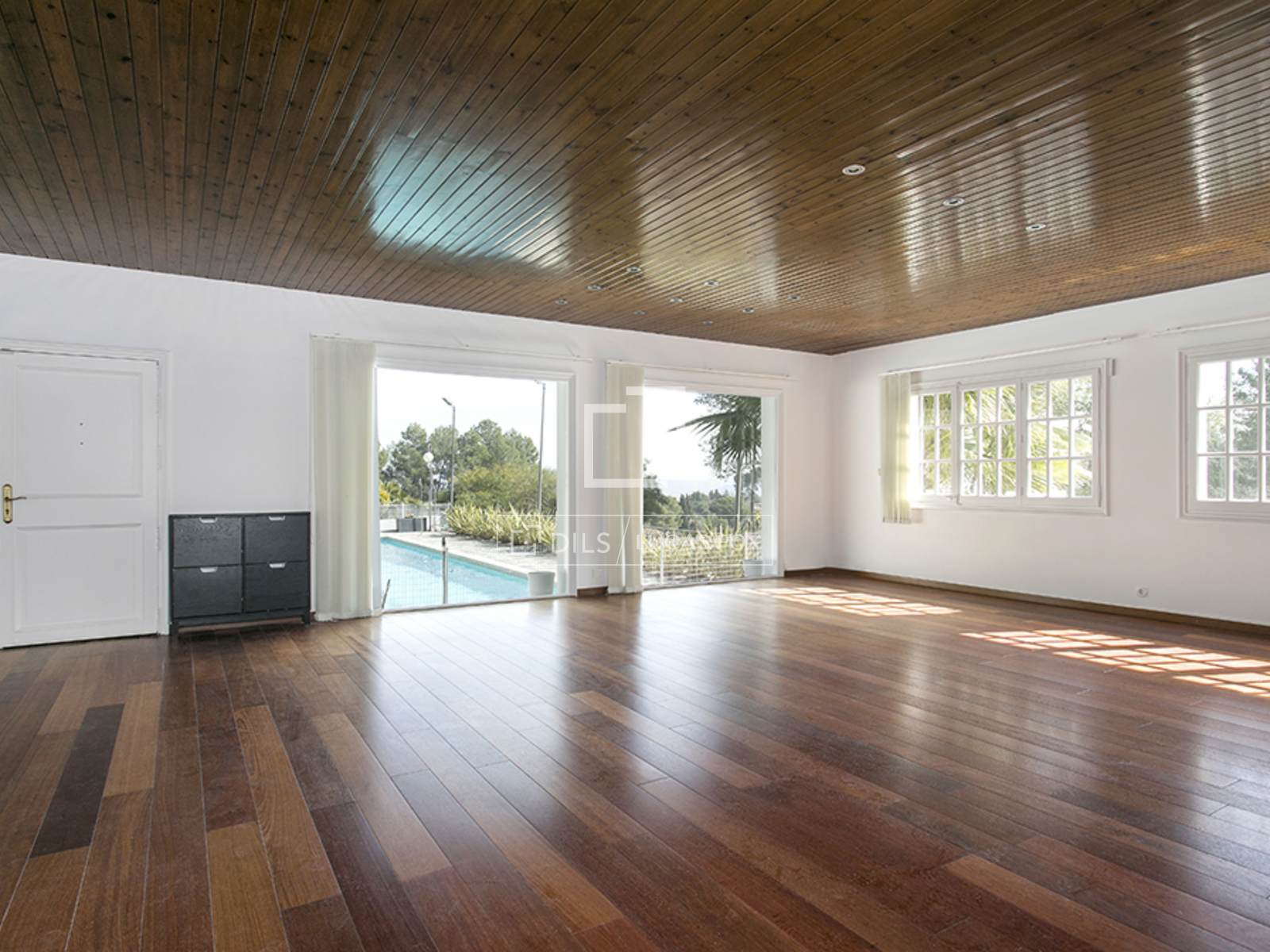 Huvila Bellaterra, Barcelona, Espanja 5 makuuhuonetta, 322 m2 No. 150928