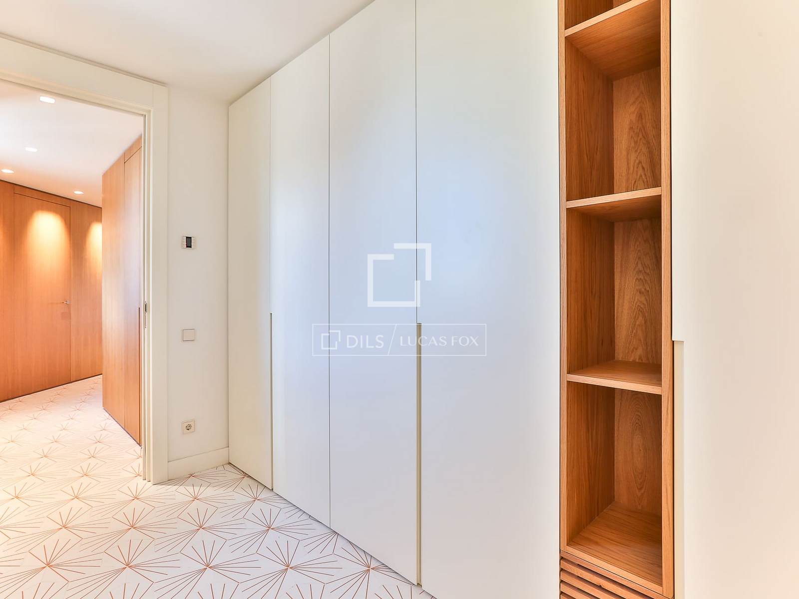 Appartamento a Barcelona, Spagna 3 camere da letto, 178 mq. N° 150925