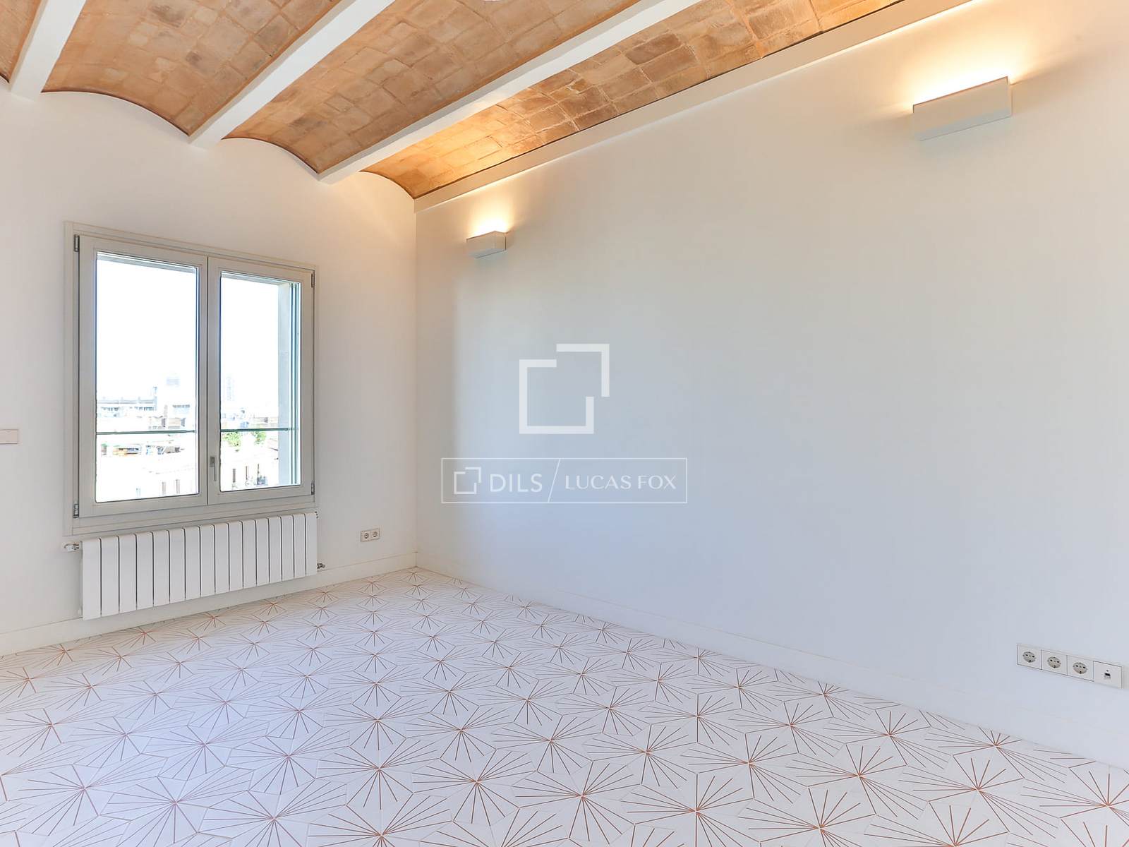 Appartamento a Barcelona, Spagna 3 camere da letto, 178 mq. N° 150925