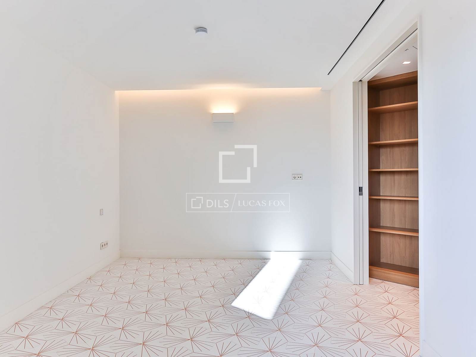 Appartamento a Barcelona, Spagna 3 camere da letto, 178 mq. N° 150925