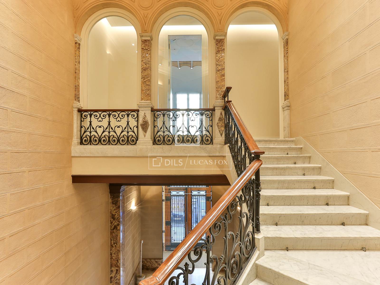 Appartamento a Barcelona, Spagna 3 camere da letto, 178 mq. N° 150925
