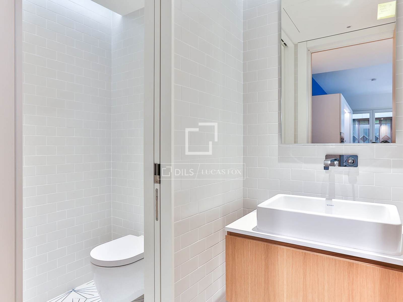 Apartamento en Barcelona, España 2 dormitorios, 151 m2 No. 150924