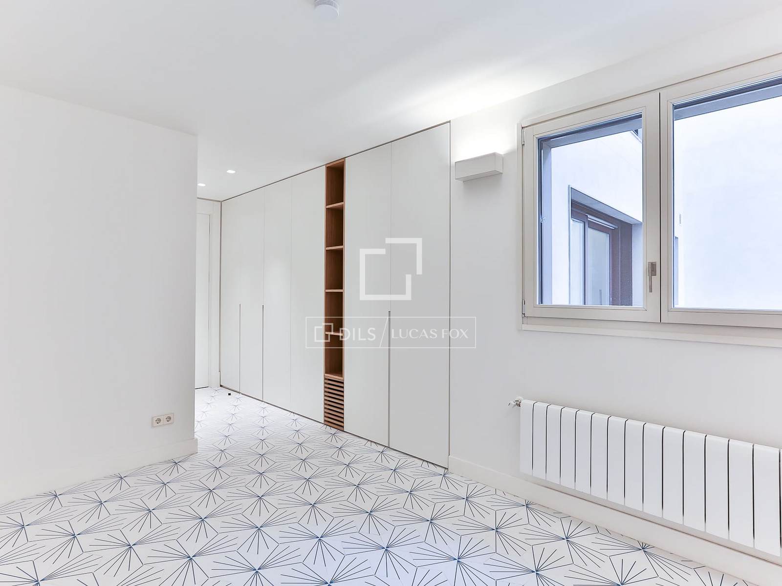 Apartamento en Barcelona, España 2 dormitorios, 151 m2 No. 150924