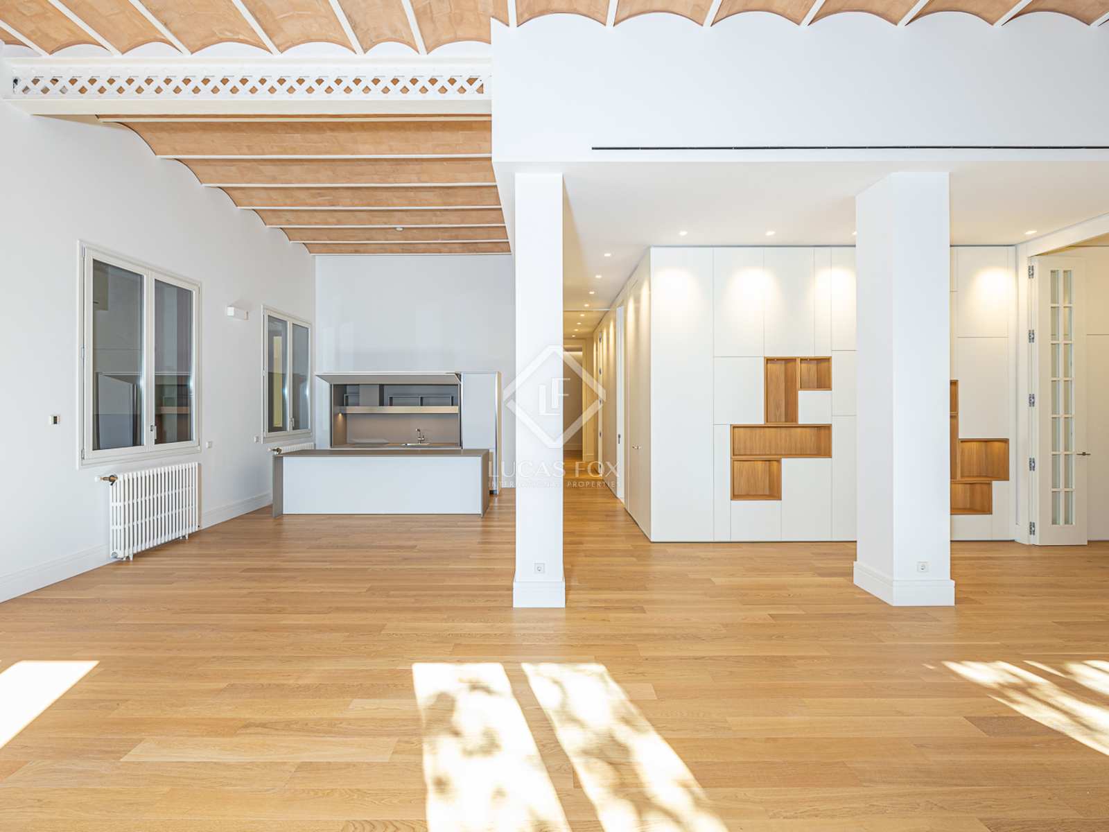 Apartamento en Barcelona, España 2 dormitorios, 151 m2 No. 150924