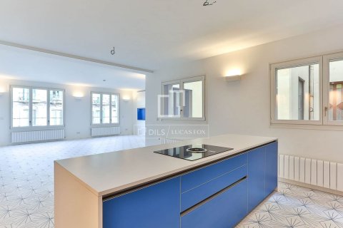 Apartament w Barcelona, Hiszpania 2 sypialnie, 151 mkw. nr 150924